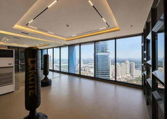 2br Partial River Long Spacious Apartment